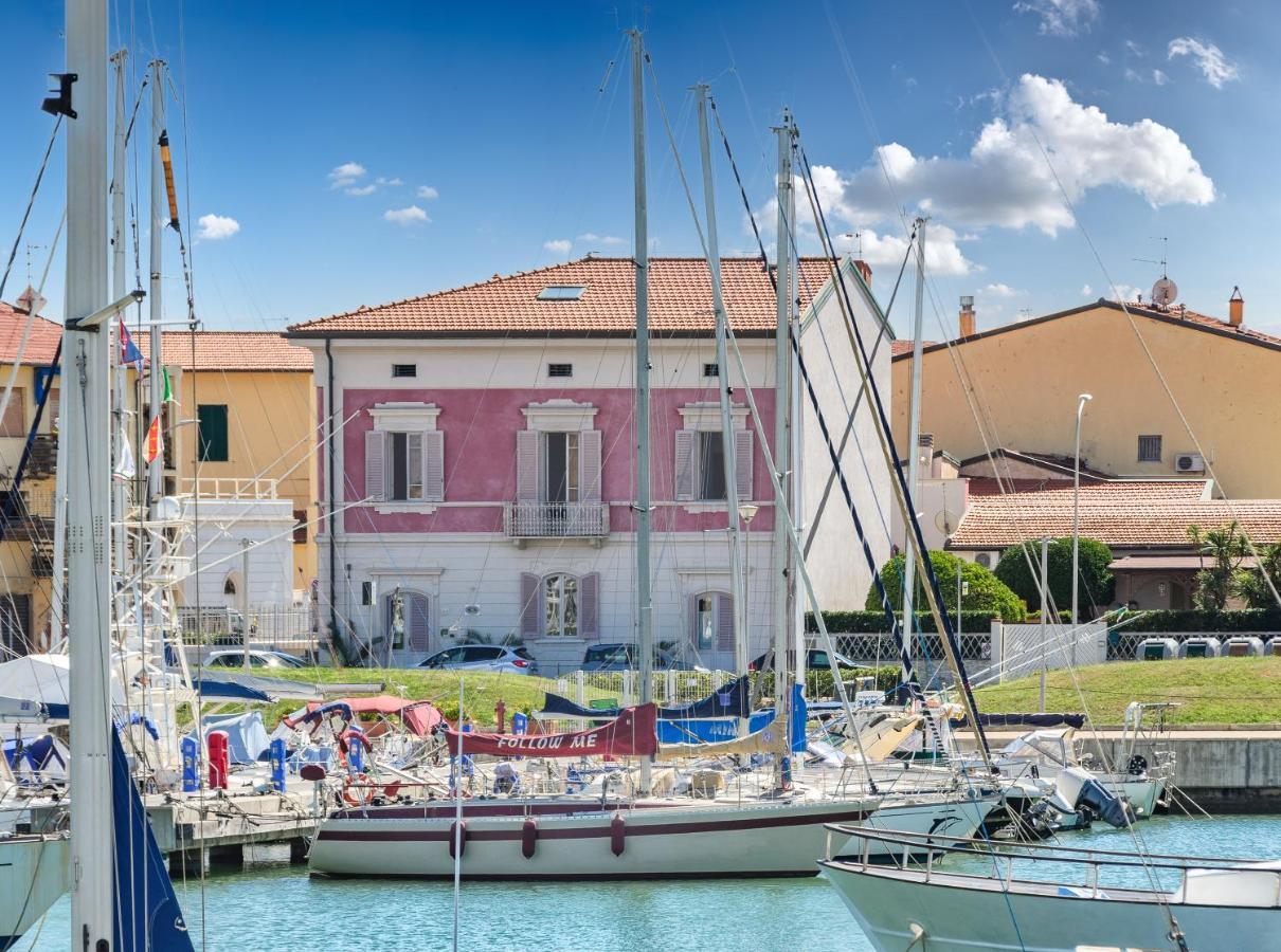 Villino Ermione Hotel Marina Di Pisa Exterior photo