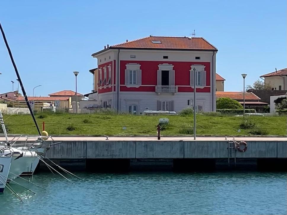 Villino Ermione Hotel Marina Di Pisa Exterior photo