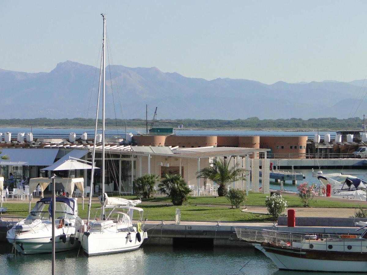 Villino Ermione Hotel Marina Di Pisa Exterior photo